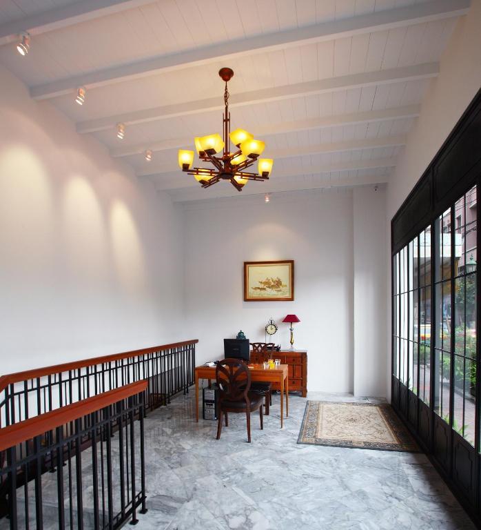 Pangsapuri Baan Dinso Hostel@ratchadamnoen